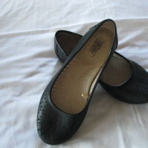 Ortholite Black ladies  flat   6 1/2 M